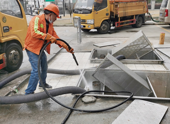 蓬莱镇隔油池清理